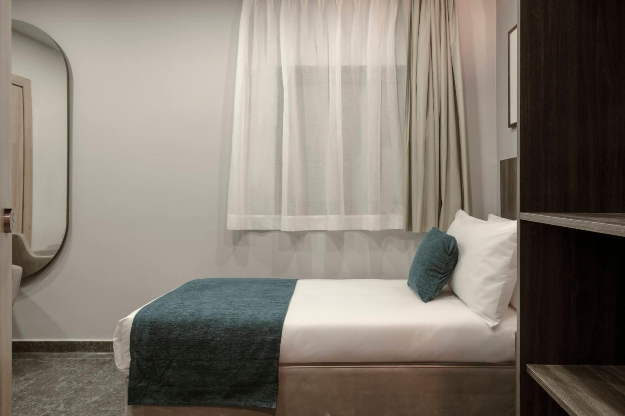 Spinola Hotel San Ġiljan Buitenkant foto