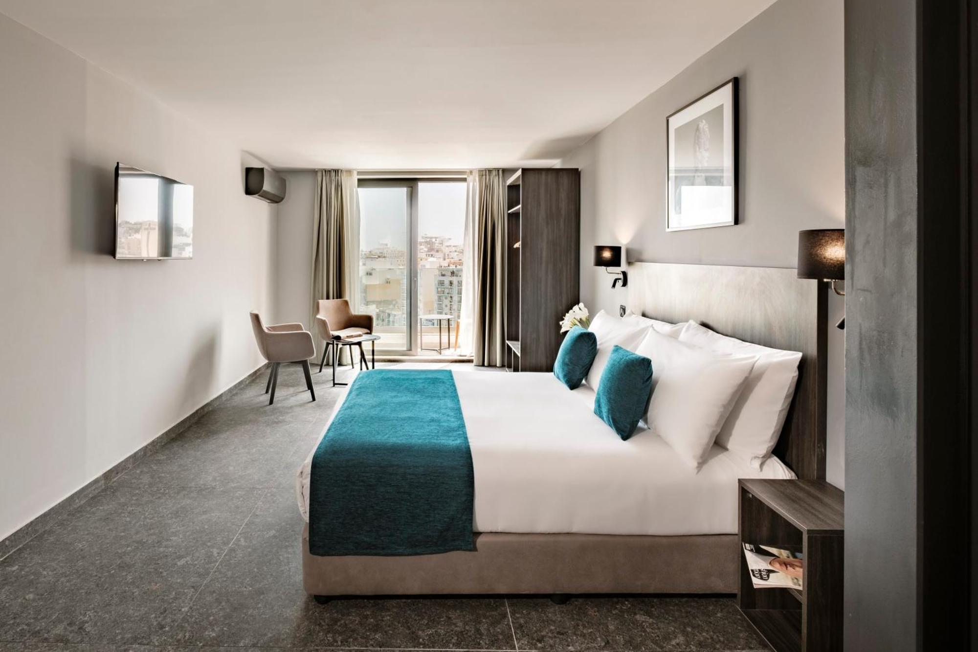 Spinola Hotel San Ġiljan Buitenkant foto
