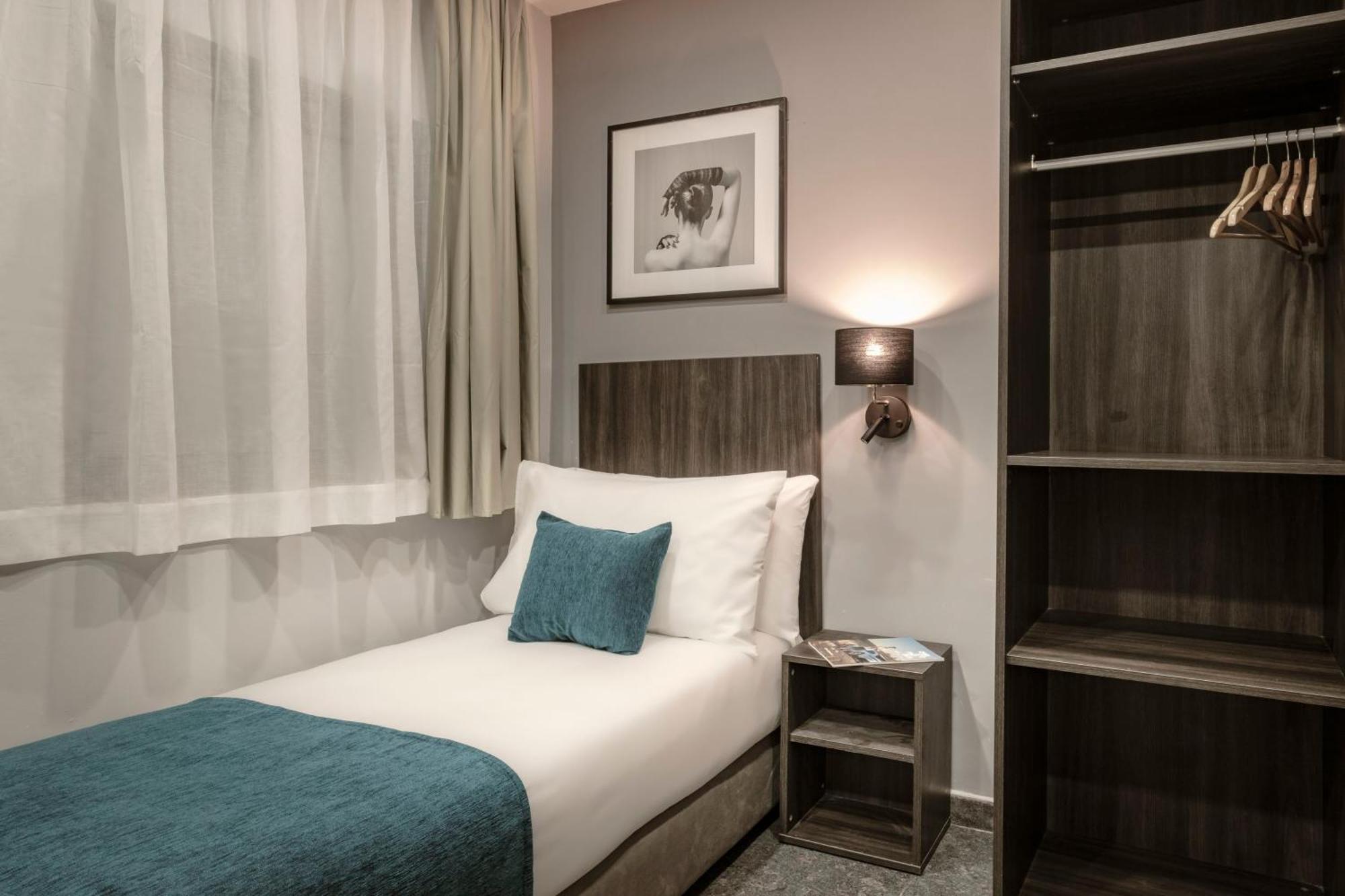 Spinola Hotel San Ġiljan Buitenkant foto